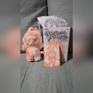 Big Into Energu Labubus *Open Box*